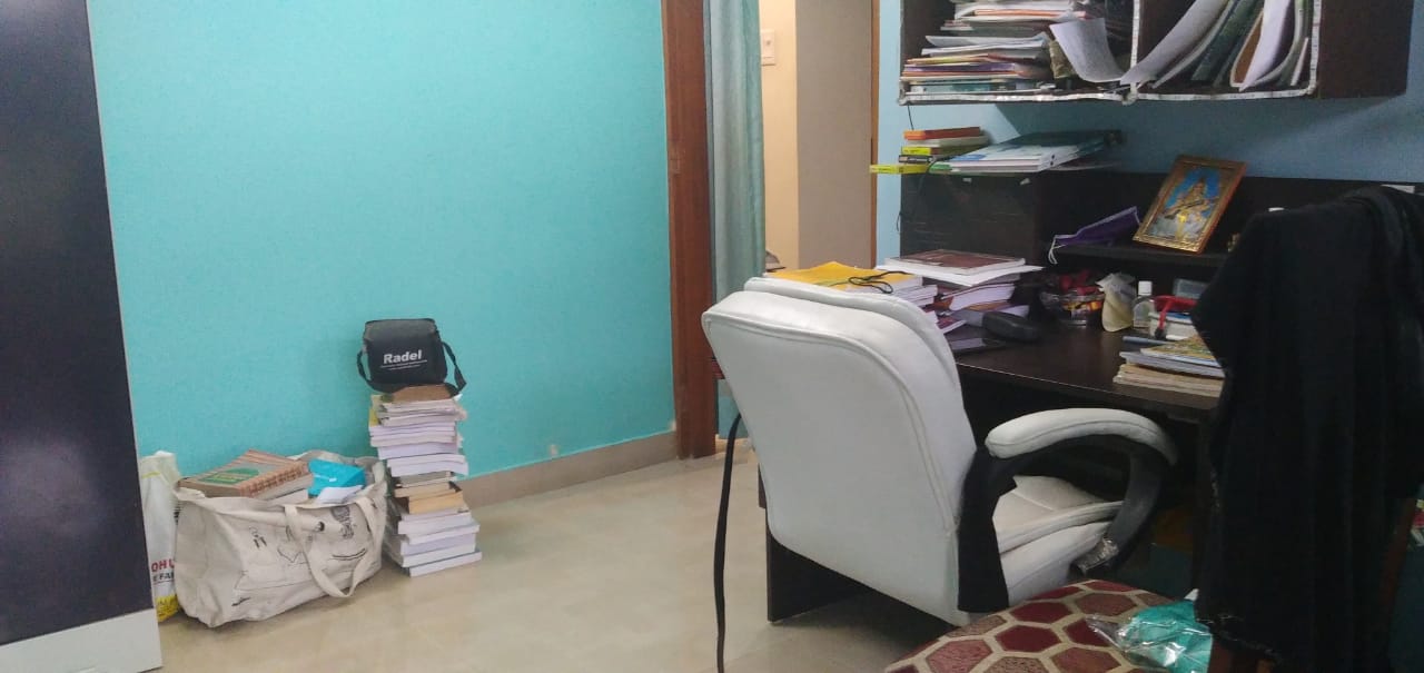 Semi Furnished 4bhk semi furnished apartment in Kahilipara, Guwahati, Assam, India for Rent